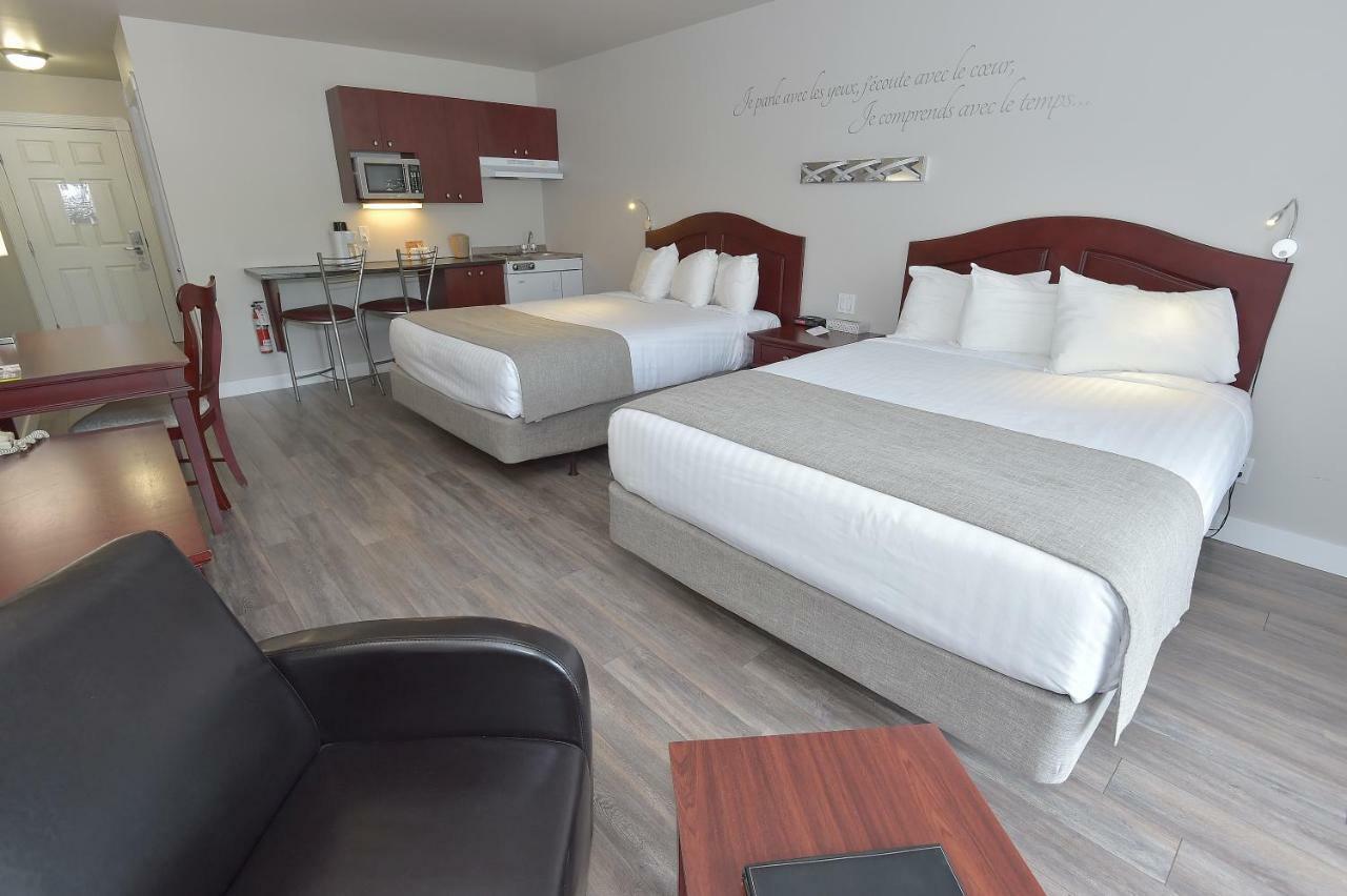 מלון לה מלבאי Les Pavillons Du Petit Manoir Du Casino מראה חיצוני תמונה